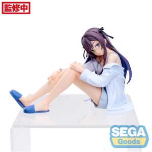 I May Be a Guild Receptionist, but Ill Solo Any Boss to Clock Out on Time - Alina Clover PM Perching Figur