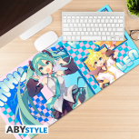 Hatsune Miku - Miku & Freunde XXL Mauspad